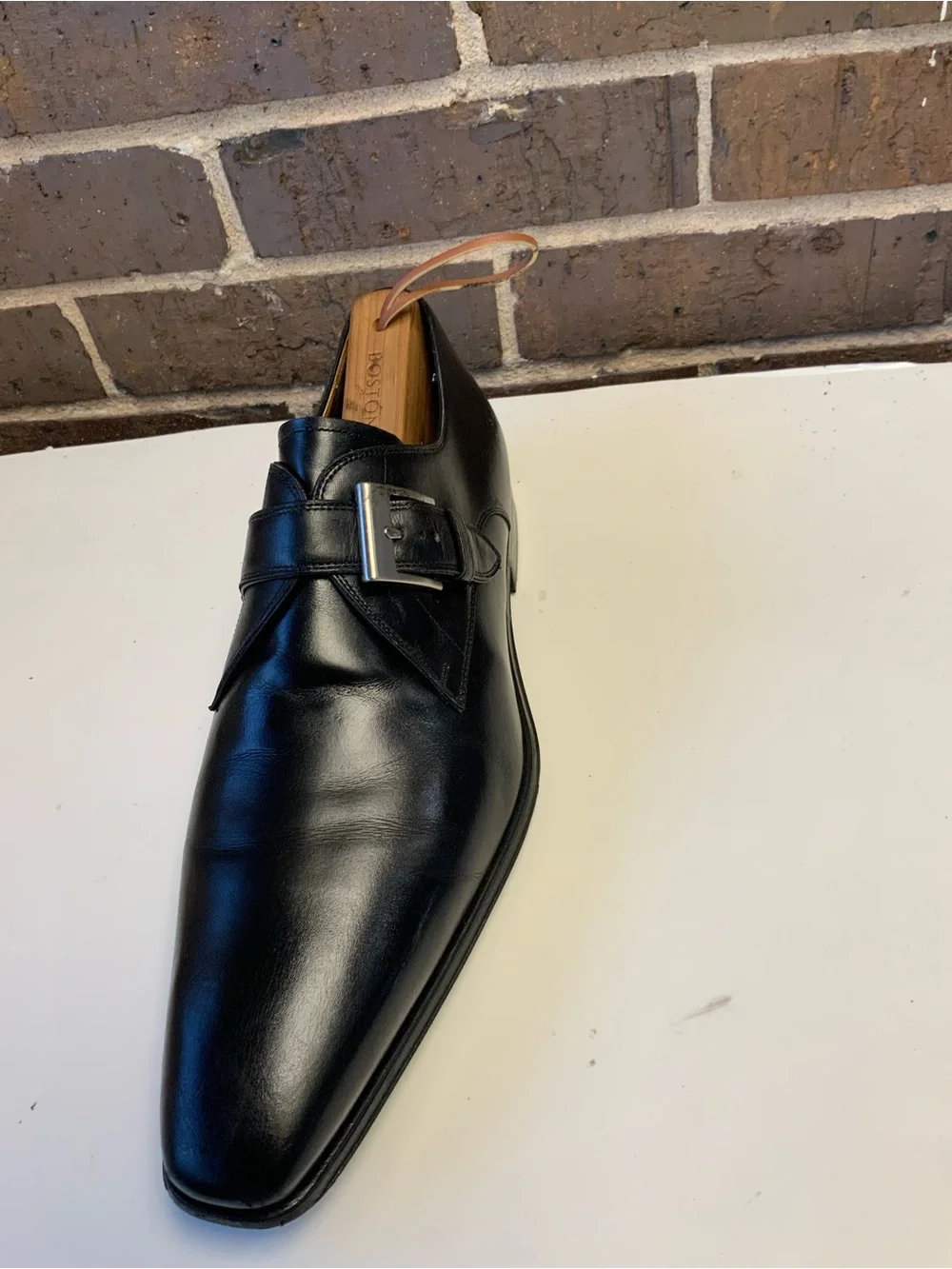Magnanni Black Leather Single Monk Strap Shoe with Silver Buckle
